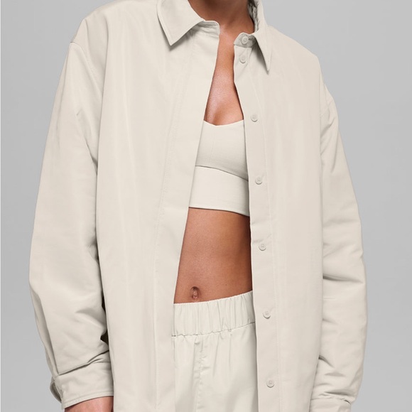 ALO Yoga Jackets & Blazers - ALO Yoga Women's Cream Utility Jacket